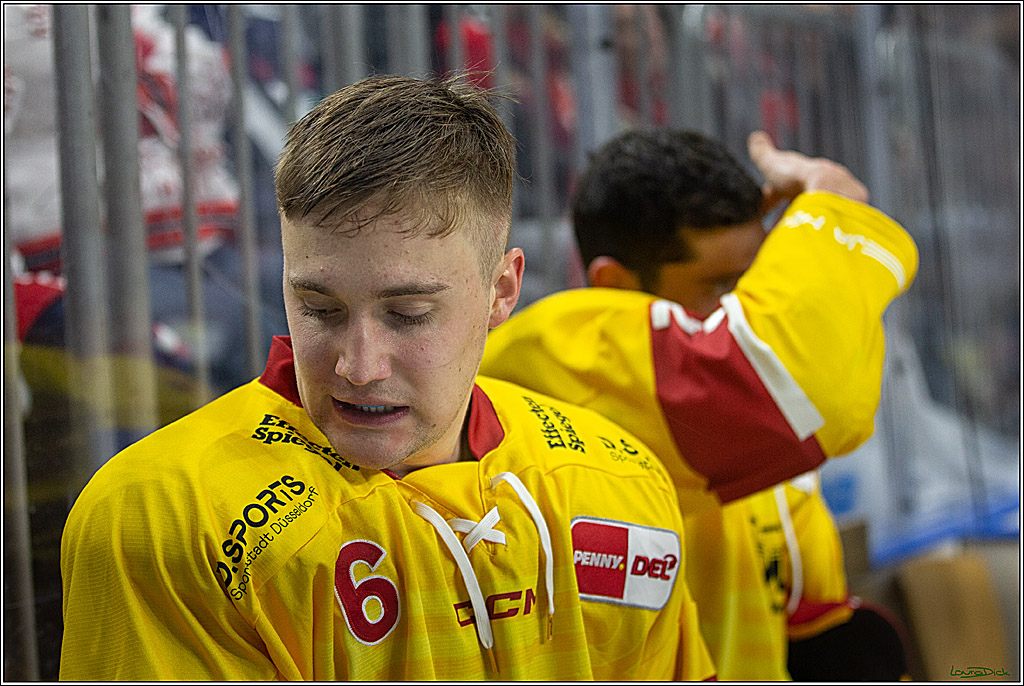 PENNY DEL; Koelner Haie- Duesseldorfer EG; Koeln, 16.12.2022